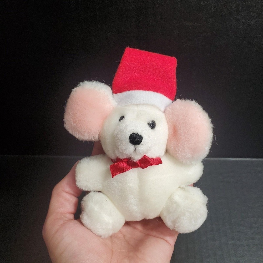 1986 Dakin Christmas Mouse Plush 4.5" Mini Stuffed Animal Toy Wearing Santa Hat